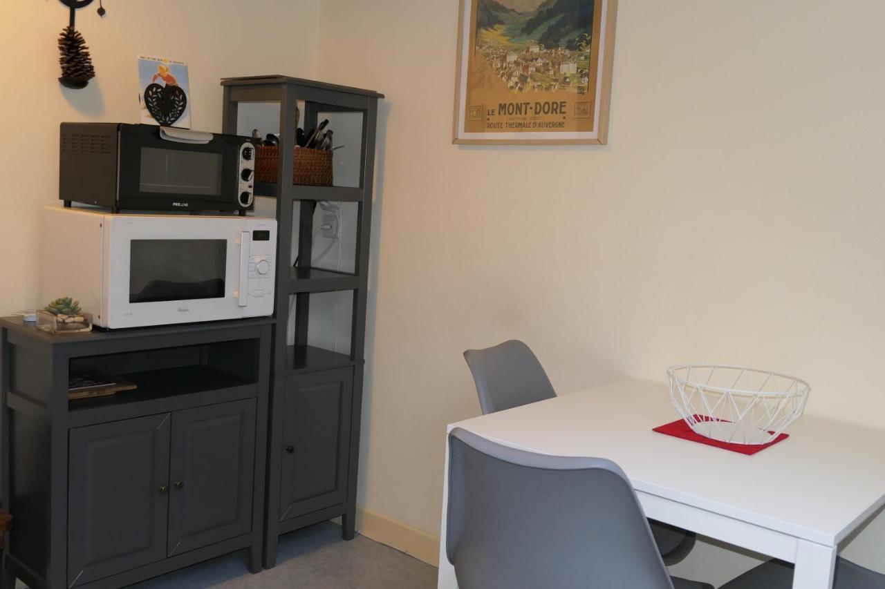Location Le Pim's à La Feuillée pour 2 à 3 pers Mont-Dore 2 étoiles Exterior foto